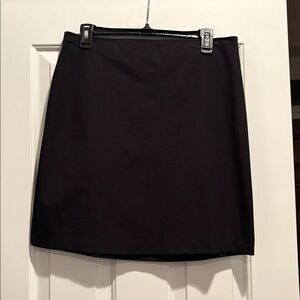 NWOT Old Navy mini A line skirt, black, size M